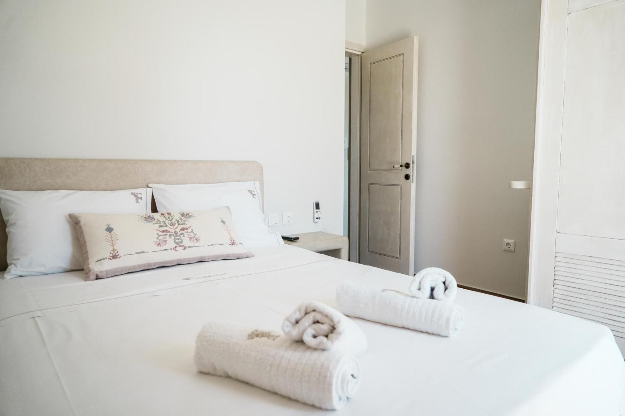 Filokalia 4 Veins - Vacation House With Sea View كاريستوس المظهر الخارجي الصورة